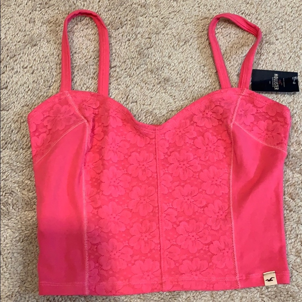Crop top brand new from hollister